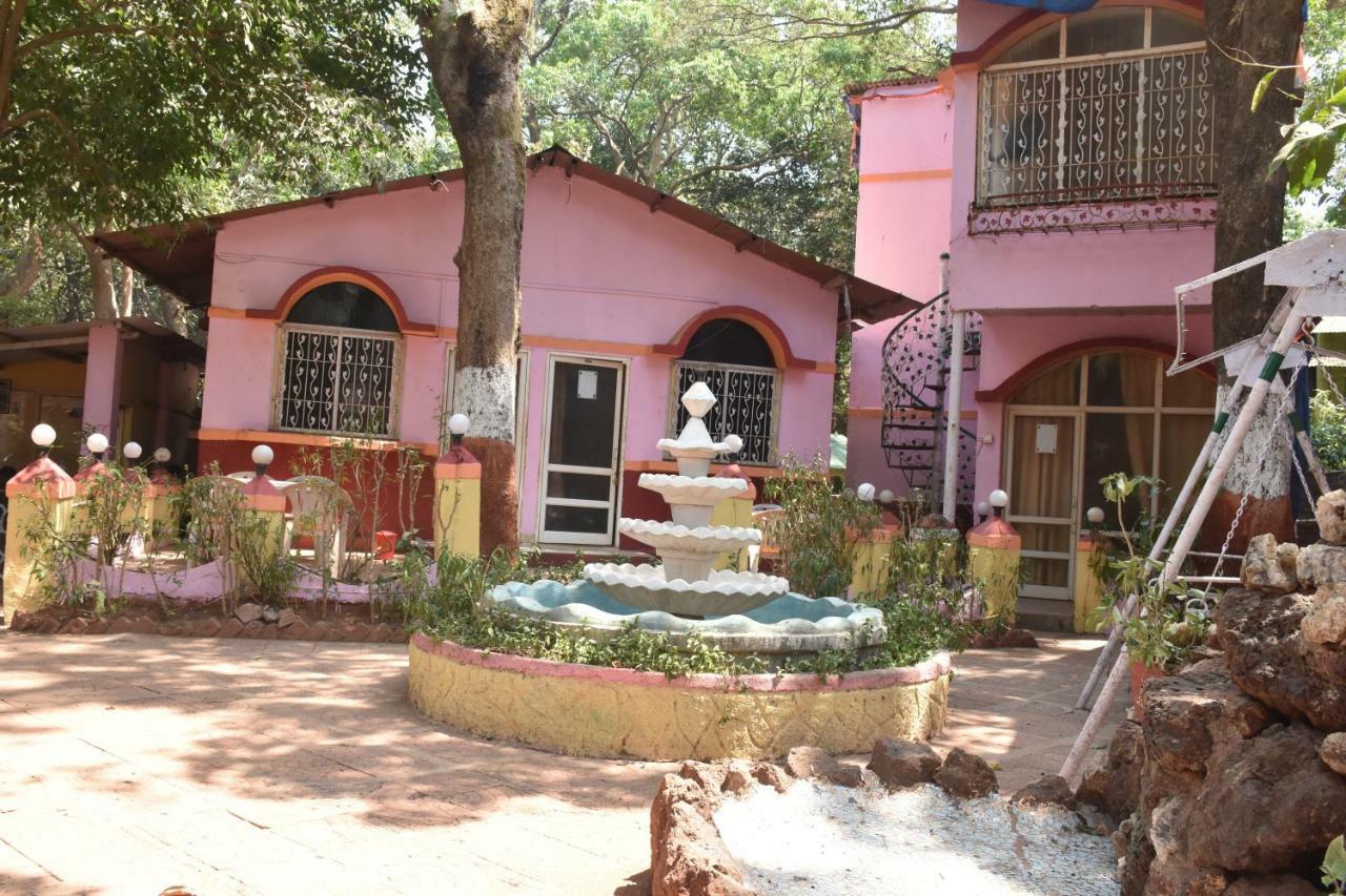 Green Hill Resort Matheran Exteriör bild